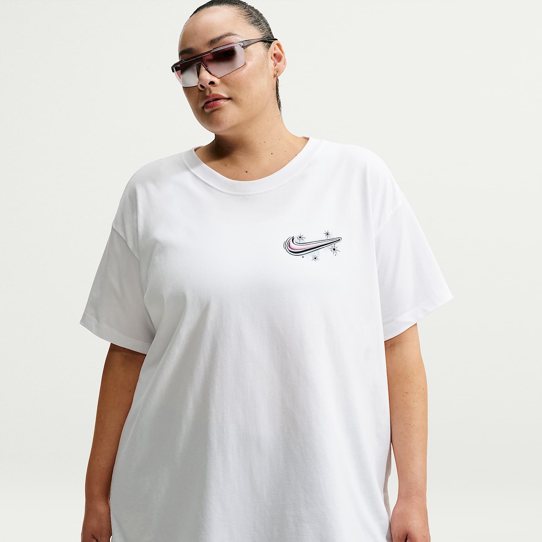 Nike Sportswear Classic Women's Oversized T-Shirt (Plus Size